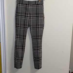 H&M’s fashioned plaid pant As NEW
